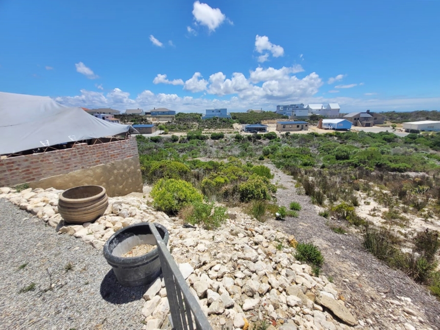 5 Bedroom Property for Sale in Struisbaai Western Cape